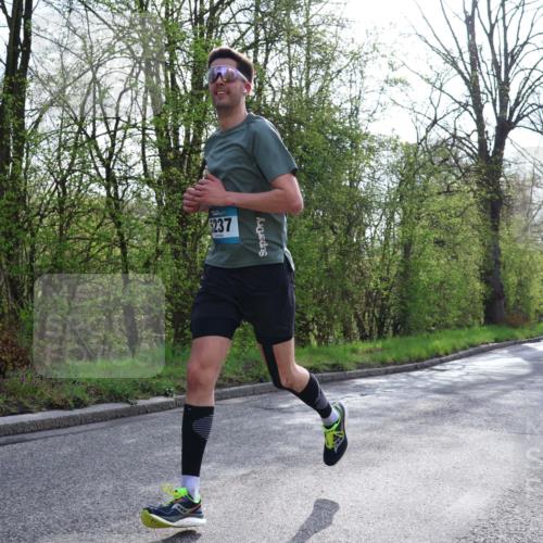 12.04.2026 - 45. Internationalen Wilhelmsburger Insellauf Yannick Fuchs http://msf.ph/oto/9477646 12.04.2026 10:13:31 Laufen 237 meine-sportfotos.de