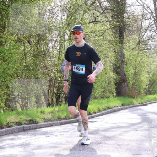 12.04.2026 - 45. Internationalen Wilhelmsburger Insellauf Yannick Fuchs http://msf.ph/oto/9477705 12.04.2026 10:14:06 Laufen 4694 meine-sportfotos.de