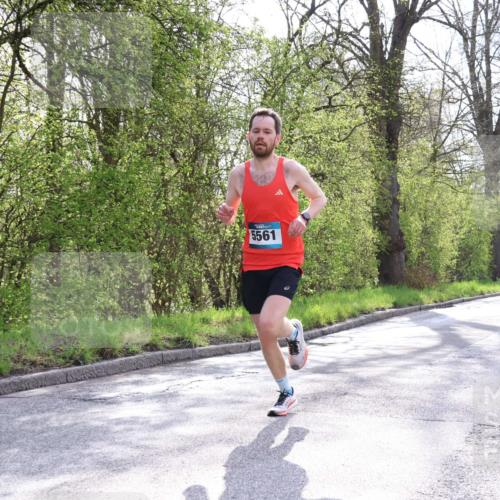12.04.2026 - 45. Internationalen Wilhelmsburger Insellauf Yannick Fuchs http://msf.ph/oto/9477757 12.04.2026 10:14:16 Laufen 5561 meine-sportfotos.de