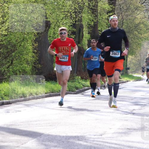 12.04.2026 - 45. Internationalen Wilhelmsburger Insellauf Yannick Fuchs http://msf.ph/oto/9477771 12.04.2026 10:14:18 Laufen 4953, 4384, 3963, 2383 meine-sportfotos.de