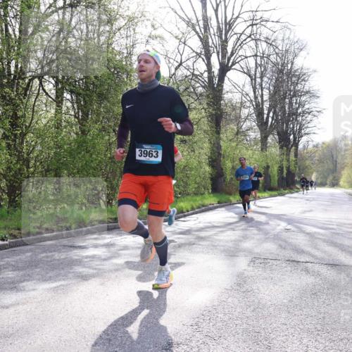 12.04.2026 - 45. Internationalen Wilhelmsburger Insellauf Yannick Fuchs http://msf.ph/oto/9477804 12.04.2026 10:14:22 Laufen 3963, 4384 meine-sportfotos.de