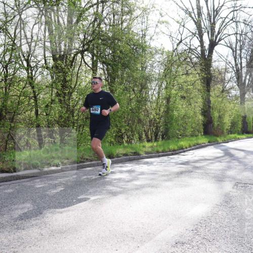 12.04.2026 - 45. Internationalen Wilhelmsburger Insellauf Yannick Fuchs http://msf.ph/oto/9477831 12.04.2026 10:14:26 Laufen 4492 meine-sportfotos.de