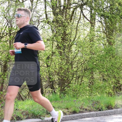 12.04.2026 - 45. Internationalen Wilhelmsburger Insellauf Yannick Fuchs http://msf.ph/oto/9477836 12.04.2026 10:14:26 Laufen  meine-sportfotos.de