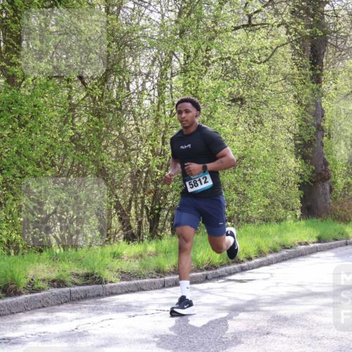 12.04.2026 - 45. Internationalen Wilhelmsburger Insellauf Yannick Fuchs http://msf.ph/oto/9477878 12.04.2026 10:14:32 Laufen 1917, 09, 5812 meine-sportfotos.de