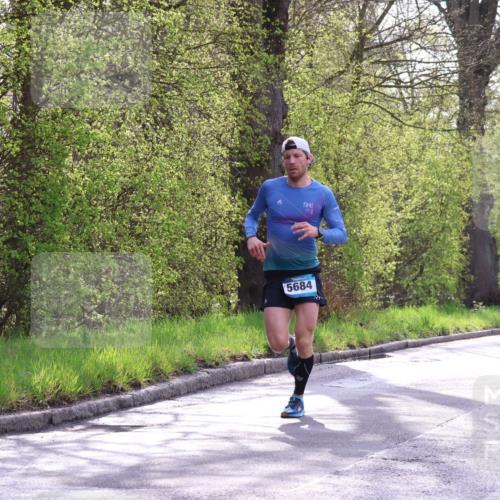 12.04.2026 - 45. Internationalen Wilhelmsburger Insellauf Yannick Fuchs http://msf.ph/oto/9477928 12.04.2026 10:14:40 Laufen 26, 5684 meine-sportfotos.de