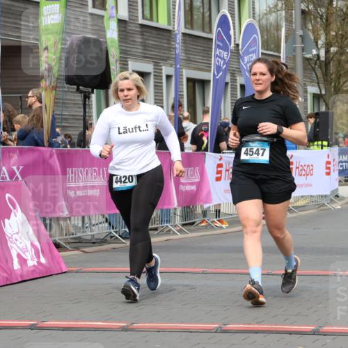 12.04.2026 - 45. Internationalen Wilhelmsburger Insellauf Strokosch-Dieckow http://msf.ph/oto/9477944 12.04.2026 13:29:59 Ziel 4547, 4420 meine-sportfotos.de