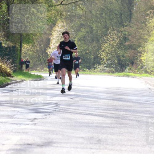 12.04.2026 - 45. Internationalen Wilhelmsburger Insellauf Yannick Fuchs http://msf.ph/oto/9477953 12.04.2026 10:14:45 Laufen 3351, 4381 meine-sportfotos.de