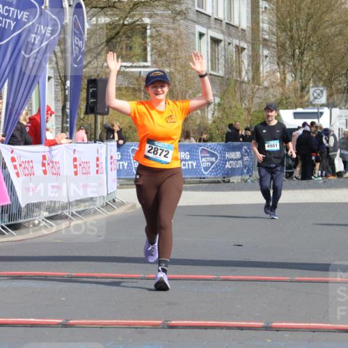 12.04.2026 - 45. Internationalen Wilhelmsburger Insellauf Strokosch-Dieckow http://msf.ph/oto/9477964 12.04.2026 11:41:04 Ziel 2872 meine-sportfotos.de