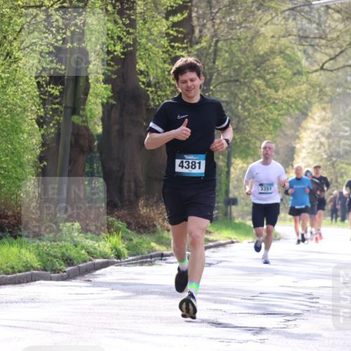 12.04.2026 - 45. Internationalen Wilhelmsburger Insellauf Yannick Fuchs http://msf.ph/oto/9477983 12.04.2026 10:14:50 Laufen 4381, 3351 meine-sportfotos.de