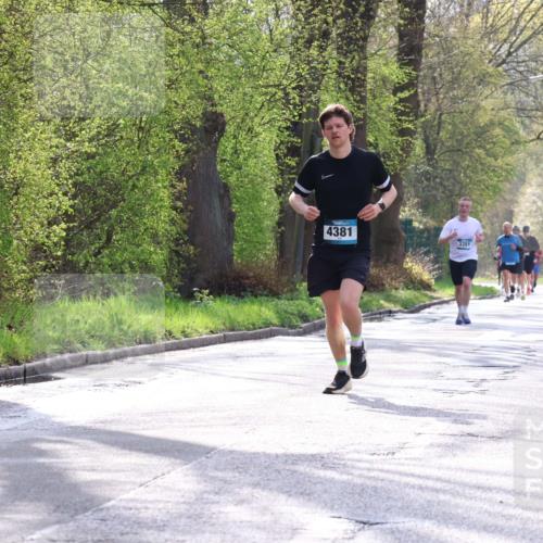 12.04.2026 - 45. Internationalen Wilhelmsburger Insellauf Yannick Fuchs http://msf.ph/oto/9477991 12.04.2026 10:14:51 Laufen 4381, 3351 meine-sportfotos.de