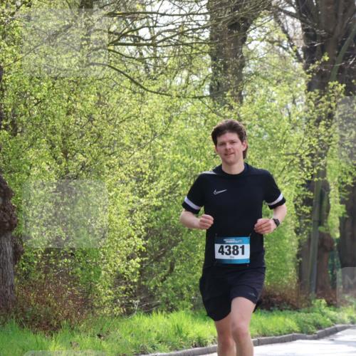 12.04.2026 - 45. Internationalen Wilhelmsburger Insellauf Yannick Fuchs http://msf.ph/oto/9478000 12.04.2026 10:14:52 Laufen 4381, 3351 meine-sportfotos.de