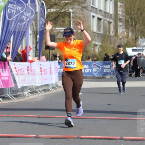12.04.2026 - 45. Internationalen Wilhelmsburger Insellauf Strokosch-Dieckow http://msf.ph/oto/9478005 12.04.2026 11:41:05 Ziel 2872 meine-sportfotos.de