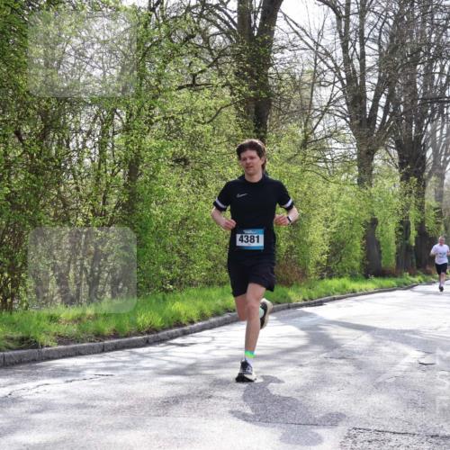 12.04.2026 - 45. Internationalen Wilhelmsburger Insellauf Yannick Fuchs http://msf.ph/oto/9478010 12.04.2026 10:14:54 Laufen 4381 meine-sportfotos.de