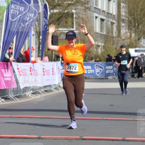 12.04.2026 - 45. Internationalen Wilhelmsburger Insellauf Strokosch-Dieckow http://msf.ph/oto/9478012 12.04.2026 11:41:05 Ziel 2872 meine-sportfotos.de