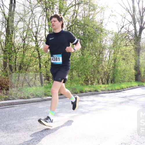 12.04.2026 - 45. Internationalen Wilhelmsburger Insellauf Yannick Fuchs http://msf.ph/oto/9478018 12.04.2026 10:14:55 Laufen 4381 meine-sportfotos.de