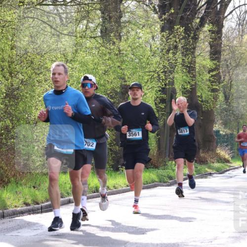 12.04.2026 - 45. Internationalen Wilhelmsburger Insellauf Yannick Fuchs http://msf.ph/oto/9478084 12.04.2026 10:15:05 Laufen 702, 3561, 3813 meine-sportfotos.de