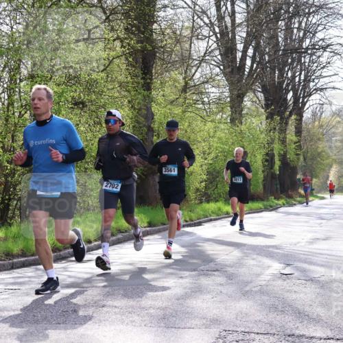 12.04.2026 - 45. Internationalen Wilhelmsburger Insellauf Yannick Fuchs http://msf.ph/oto/9478101 12.04.2026 10:15:07 Laufen 2702, 3561, 3813 meine-sportfotos.de
