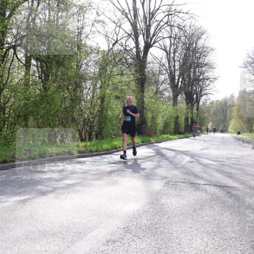 12.04.2026 - 45. Internationalen Wilhelmsburger Insellauf Yannick Fuchs http://msf.ph/oto/9478123 12.04.2026 10:15:09 Laufen 3813 meine-sportfotos.de