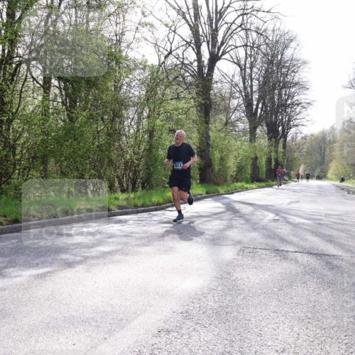 12.04.2026 - 45. Internationalen Wilhelmsburger Insellauf Yannick Fuchs http://msf.ph/oto/9478125 12.04.2026 10:15:10 Laufen 3813 meine-sportfotos.de