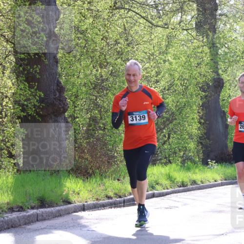 12.04.2026 - 45. Internationalen Wilhelmsburger Insellauf Yannick Fuchs http://msf.ph/oto/9478132 12.04.2026 10:28:55 Laufen  meine-sportfotos.de