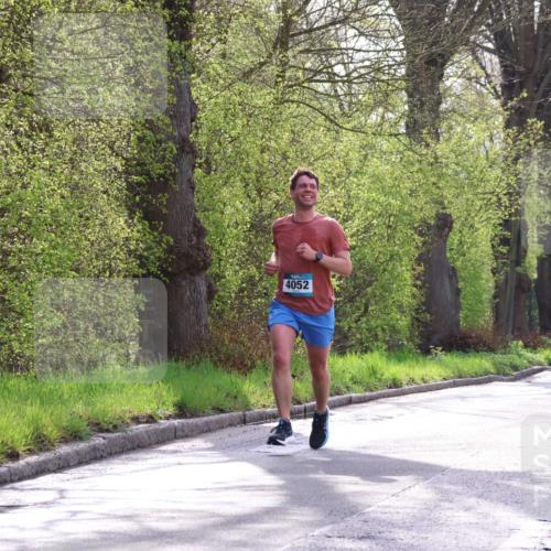 12.04.2026 - 45. Internationalen Wilhelmsburger Insellauf Yannick Fuchs http://msf.ph/oto/9478180 12.04.2026 10:15:16 Laufen 4052 meine-sportfotos.de