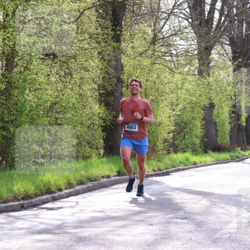12.04.2026 - 45. Internationalen Wilhelmsburger Insellauf Yannick Fuchs http://msf.ph/oto/9478190 12.04.2026 10:15:16 Laufen 4052 meine-sportfotos.de