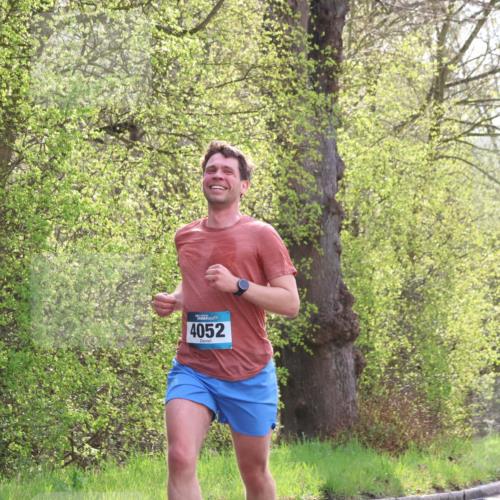 12.04.2026 - 45. Internationalen Wilhelmsburger Insellauf Yannick Fuchs http://msf.ph/oto/9478196 12.04.2026 10:15:17 Laufen 4052 meine-sportfotos.de