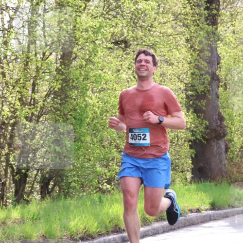 12.04.2026 - 45. Internationalen Wilhelmsburger Insellauf Yannick Fuchs http://msf.ph/oto/9478199 12.04.2026 10:15:17 Laufen 4052 meine-sportfotos.de