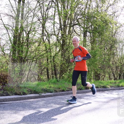 12.04.2026 - 45. Internationalen Wilhelmsburger Insellauf Yannick Fuchs http://msf.ph/oto/9478205 12.04.2026 10:28:58 Laufen  meine-sportfotos.de