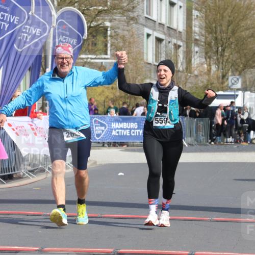 12.04.2026 - 45. Internationalen Wilhelmsburger Insellauf Strokosch-Dieckow http://msf.ph/oto/9478214 12.04.2026 11:41:29 Ziel 2693, 5593 meine-sportfotos.de