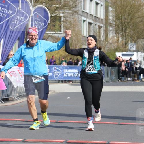 12.04.2026 - 45. Internationalen Wilhelmsburger Insellauf Strokosch-Dieckow http://msf.ph/oto/9478235 12.04.2026 11:41:29 Ziel 2693, 5593 meine-sportfotos.de