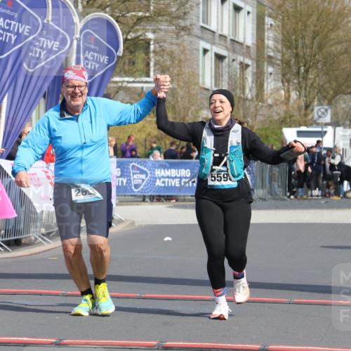 12.04.2026 - 45. Internationalen Wilhelmsburger Insellauf Strokosch-Dieckow http://msf.ph/oto/9478245 12.04.2026 11:41:29 Ziel 2693, 5593 meine-sportfotos.de