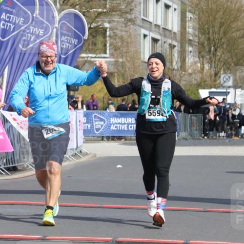 12.04.2026 - 45. Internationalen Wilhelmsburger Insellauf Strokosch-Dieckow http://msf.ph/oto/9478279 12.04.2026 11:41:29 Ziel 2693, 5593 meine-sportfotos.de