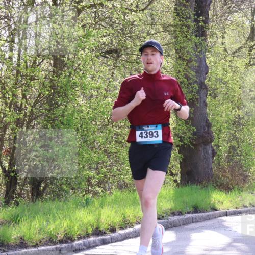 12.04.2026 - 45. Internationalen Wilhelmsburger Insellauf Yannick Fuchs http://msf.ph/oto/9478322 12.04.2026 10:29:05 Laufen  meine-sportfotos.de
