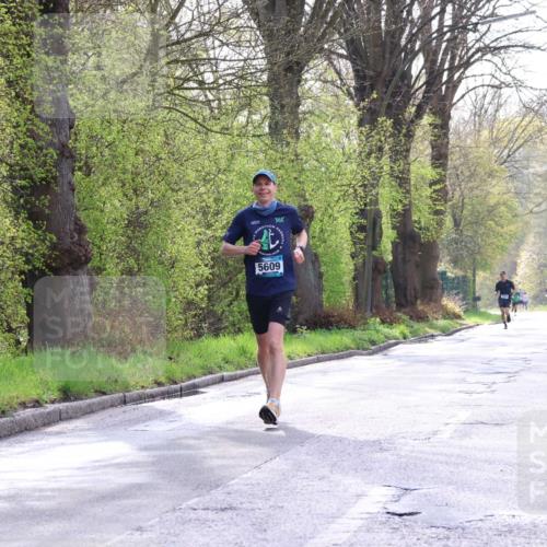 12.04.2026 - 45. Internationalen Wilhelmsburger Insellauf Yannick Fuchs http://msf.ph/oto/9478327 12.04.2026 10:15:39 Laufen 361, 5609 meine-sportfotos.de
