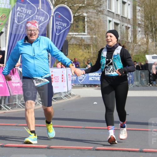 12.04.2026 - 45. Internationalen Wilhelmsburger Insellauf Strokosch-Dieckow http://msf.ph/oto/9478330 12.04.2026 11:41:30 Ziel 2693, 5593 meine-sportfotos.de