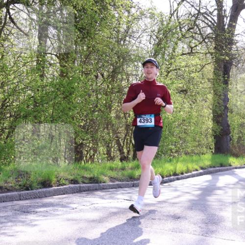 12.04.2026 - 45. Internationalen Wilhelmsburger Insellauf Yannick Fuchs http://msf.ph/oto/9478341 12.04.2026 10:29:06 Laufen  meine-sportfotos.de