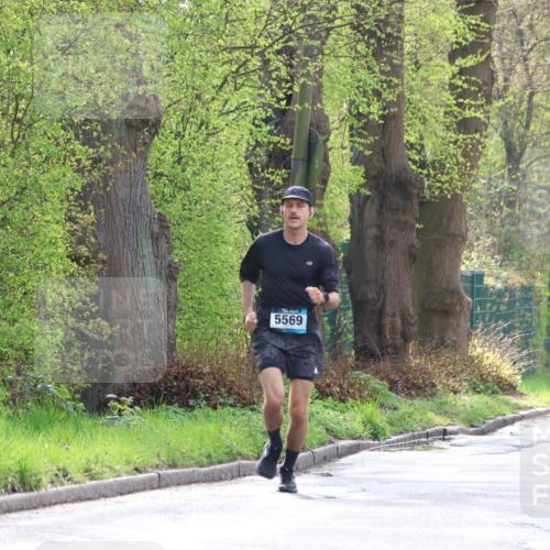 12.04.2026 - 45. Internationalen Wilhelmsburger Insellauf Yannick Fuchs http://msf.ph/oto/9478415 12.04.2026 10:15:48 Laufen 5569 meine-sportfotos.de
