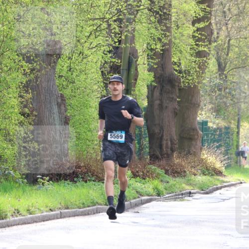 12.04.2026 - 45. Internationalen Wilhelmsburger Insellauf Yannick Fuchs http://msf.ph/oto/9478417 12.04.2026 10:15:49 Laufen 5569, 3552 meine-sportfotos.de