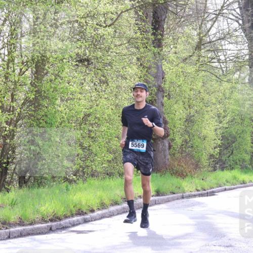 12.04.2026 - 45. Internationalen Wilhelmsburger Insellauf Yannick Fuchs http://msf.ph/oto/9478472 12.04.2026 10:15:54 Laufen 5569 meine-sportfotos.de