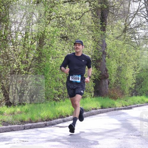 12.04.2026 - 45. Internationalen Wilhelmsburger Insellauf Yannick Fuchs http://msf.ph/oto/9478478 12.04.2026 10:15:54 Laufen 5569 meine-sportfotos.de