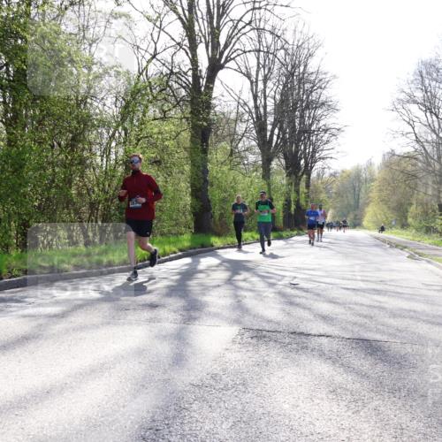 12.04.2026 - 45. Internationalen Wilhelmsburger Insellauf Yannick Fuchs http://msf.ph/oto/9478487 12.04.2026 10:29:15 Laufen  meine-sportfotos.de
