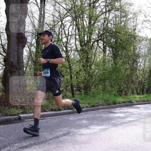 12.04.2026 - 45. Internationalen Wilhelmsburger Insellauf Yannick Fuchs http://msf.ph/oto/9478500 12.04.2026 10:15:56 Laufen 5569 meine-sportfotos.de