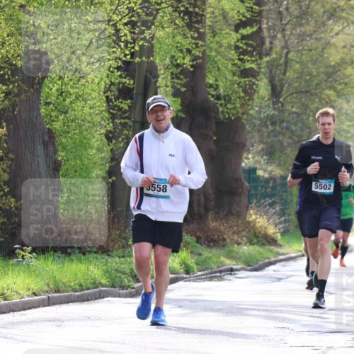 12.04.2026 - 45. Internationalen Wilhelmsburger Insellauf Yannick Fuchs http://msf.ph/oto/9478534 12.04.2026 10:16:00 Laufen 3558, 5502, 4296, 4175 meine-sportfotos.de