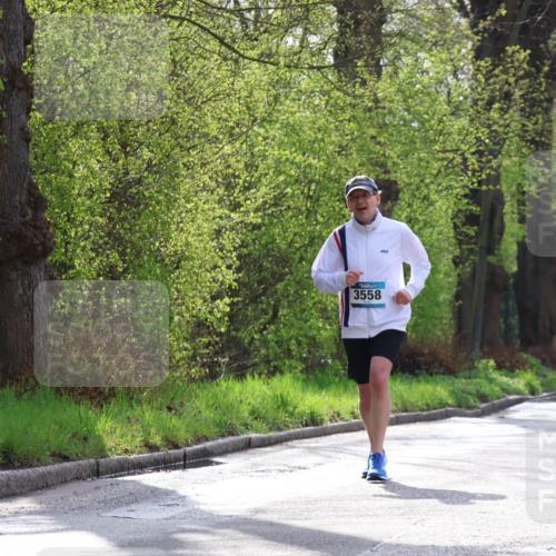 12.04.2026 - 45. Internationalen Wilhelmsburger Insellauf Yannick Fuchs http://msf.ph/oto/9478550 12.04.2026 10:16:01 Laufen 3558, 5502 meine-sportfotos.de