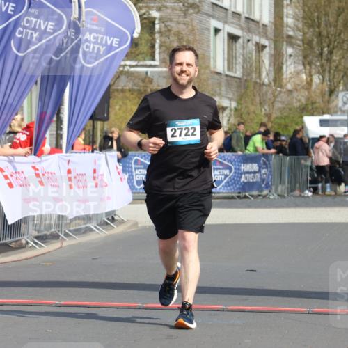 12.04.2026 - 45. Internationalen Wilhelmsburger Insellauf Strokosch-Dieckow http://msf.ph/oto/9478552 12.04.2026 11:42:48 Ziel 2722 meine-sportfotos.de