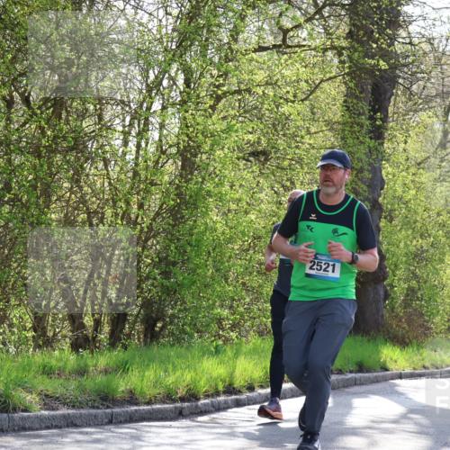 12.04.2026 - 45. Internationalen Wilhelmsburger Insellauf Yannick Fuchs http://msf.ph/oto/9478555 12.04.2026 10:29:17 Laufen  meine-sportfotos.de