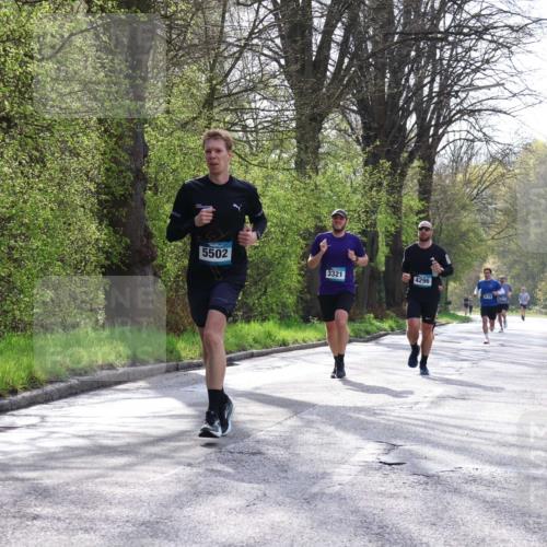 12.04.2026 - 45. Internationalen Wilhelmsburger Insellauf Yannick Fuchs http://msf.ph/oto/9478600 12.04.2026 10:16:06 Laufen 5502, 3321, 4296 meine-sportfotos.de
