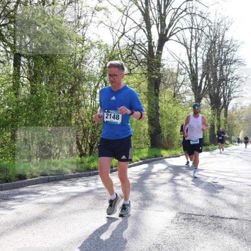 12.04.2026 - 45. Internationalen Wilhelmsburger Insellauf Yannick Fuchs http://msf.ph/oto/9478616 12.04.2026 10:29:21 Laufen  meine-sportfotos.de