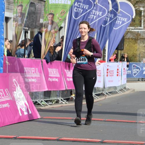 12.04.2026 - 45. Internationalen Wilhelmsburger Insellauf Strokosch-Dieckow http://msf.ph/oto/9478677 12.04.2026 11:43:15 Ziel  meine-sportfotos.de